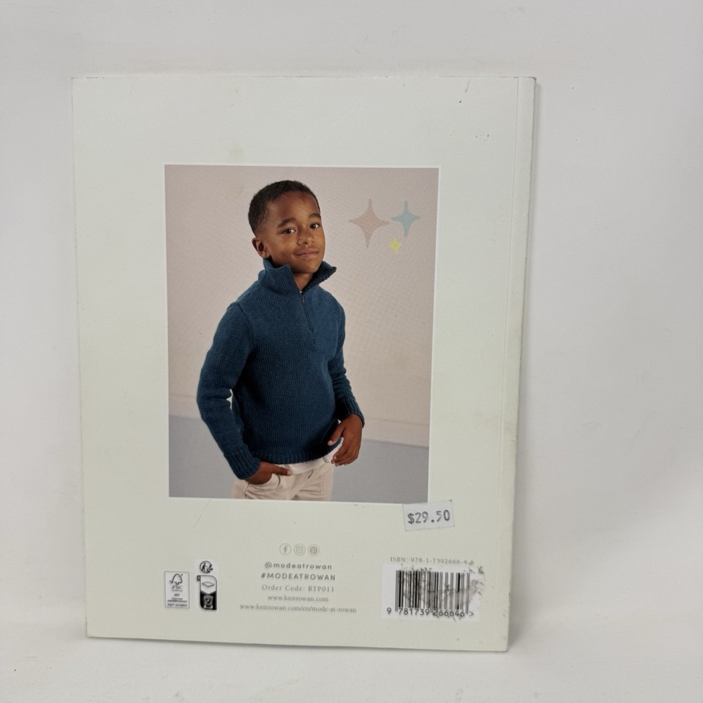 MODE Mini Knits Kids Casuals 13 Hand Knit Design Patterns for Children Booklet - Picture 2 of 4